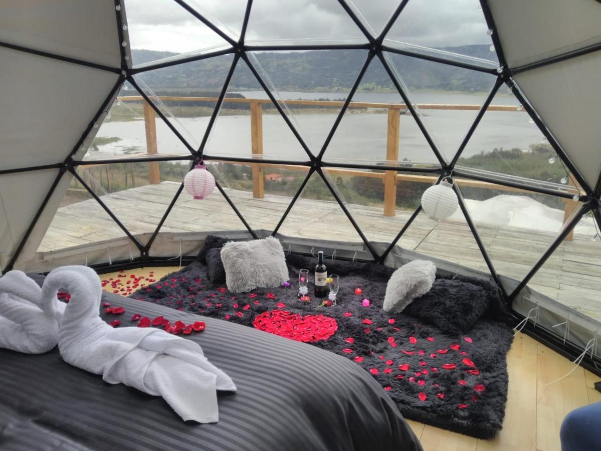 הוילה גוואטביטה Glamping Wayra מראה חיצוני תמונה